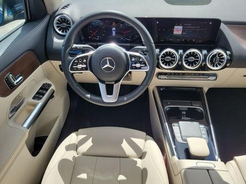Certified 2023 Mercedes-Benz GLA 250 image 15