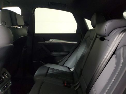 Used 2023 Audi Q5 2.0T Premium Plus w/ Premium Plus Package AWD/4WD image 12