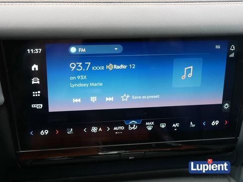 Used 2025 Lincoln Navigator Black Label AWD/4WD image 23