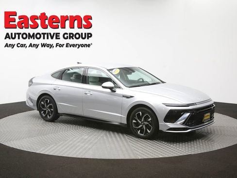 Used 2025 Hyundai Sonata SEL FWD image 48
