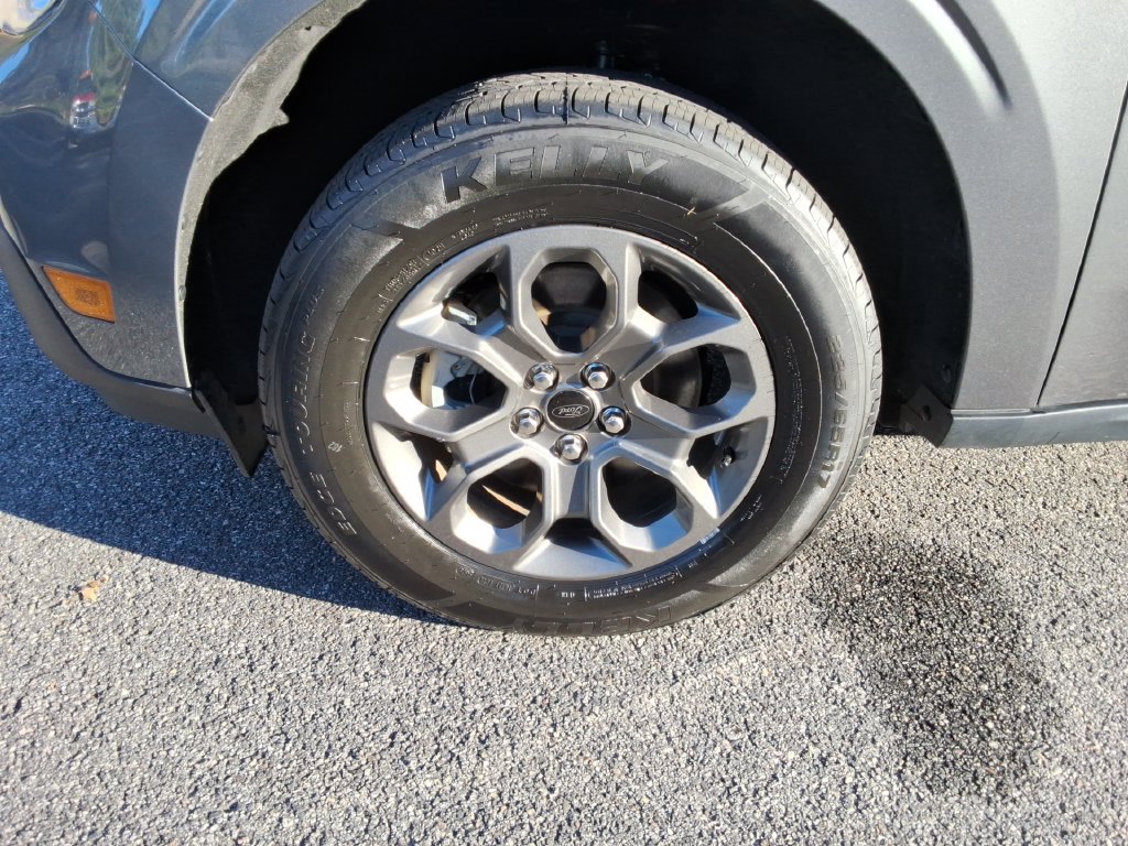 Used 2023 Ford Maverick XLT FWD image 10