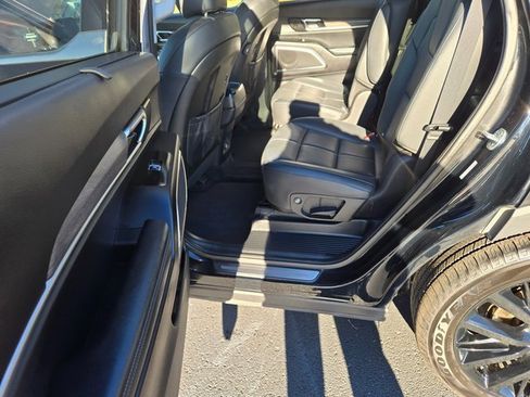 Used 2020 Kia Telluride SX w/ Towing Package image 19