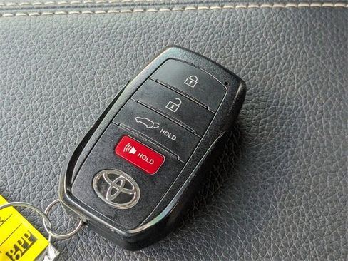 Used 2024 Toyota Land Cruiser image 31