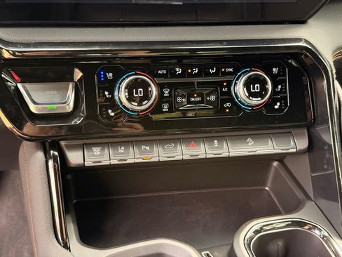 New 2026 GMC Sierra 2500 AT4 w/ AT4 Premium Plus Package AWD/4WD image 26