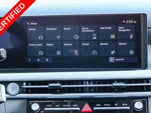 Certified 2025 Hyundai Tucson SEL AWD/4WD image 15