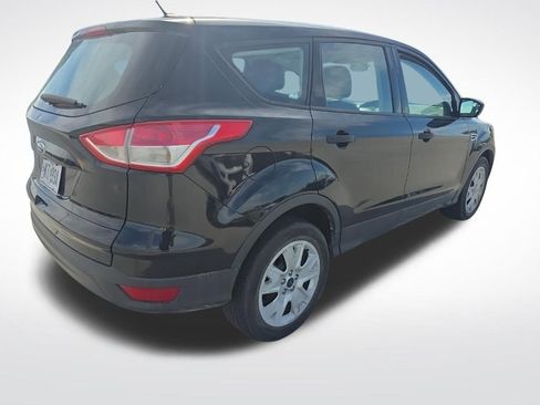 Used 2016 Ford Escape S image 6