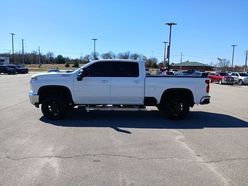 Used 2023 Chevrolet Silverado 2500 LT w/ Convenience Package image 4