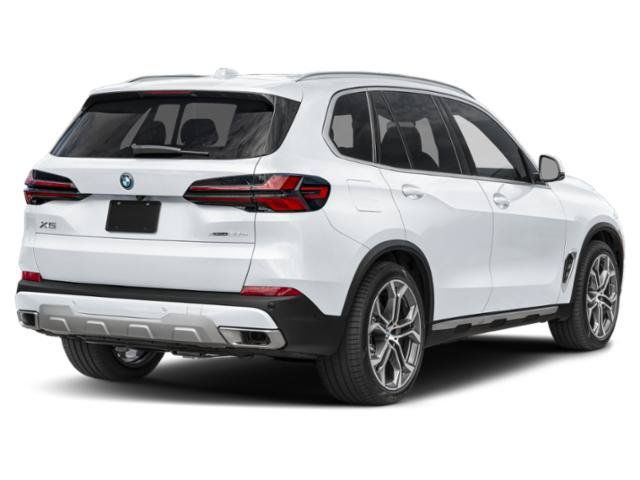 Used 2026 BMW X5 xDrive50e w/ M Sport Package AWD/4WD image 2