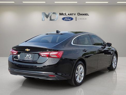 Used 2022 Chevrolet Malibu LT FWD image 5