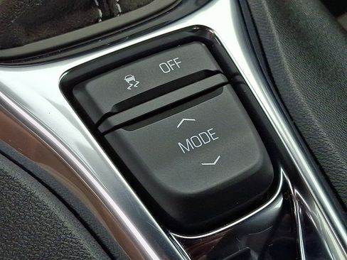 Used 2023 Chevrolet Camaro SS RWD image 28