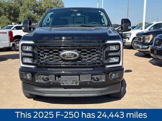 Used 2025 Ford F250 Lariat w/ Lariat Ultimate Package AWD/4WD video 2
