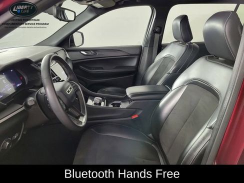 Used 2023 Jeep Grand Cherokee L Altitude image 13