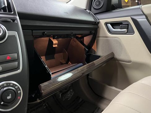 Used 2013 Land Rover LR2 AWD/4WD image 20