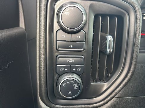 Used 2024 Chevrolet Silverado 2500 W/T w/ WT Convenience Package image 25