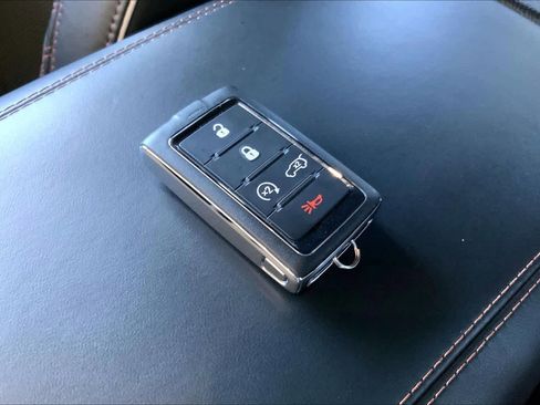 Used 2022 Jeep Grand Cherokee Summit image 15