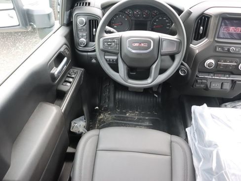 New 2025 GMC Sierra 3500 Pro w/ Convenience Package image 16