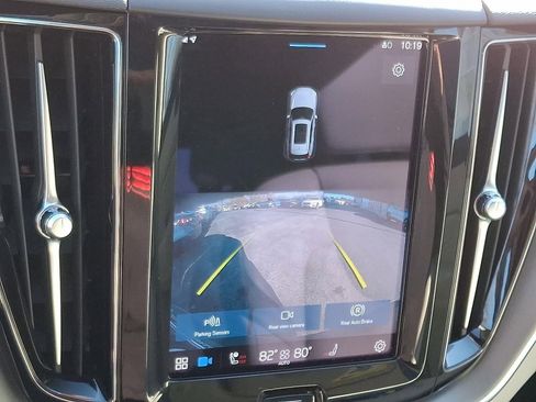 Certified 2023 Volvo XC60 B5 Core w/ Climate Package image 20