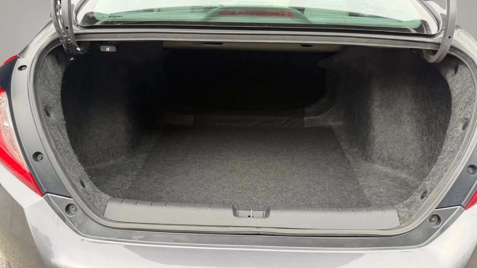 Used 2016 Honda Civic LX image 36