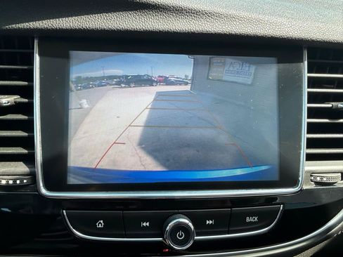 Used 2018 Buick Encore Essence AWD/4WD image 24