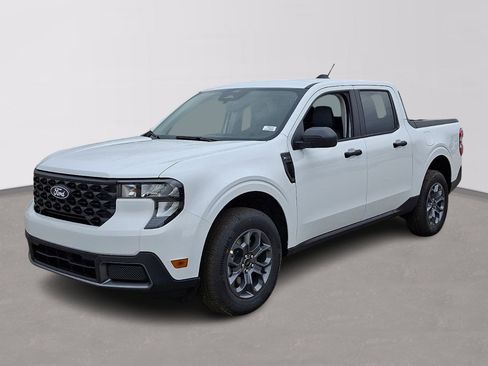 New 2026 Ford Maverick XLT AWD/4WD image 3