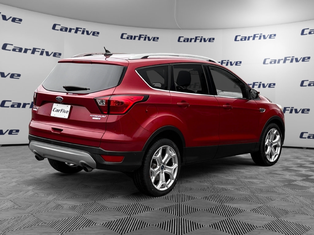 Used 2019 Ford Escape Titanium AWD/4WD image 6