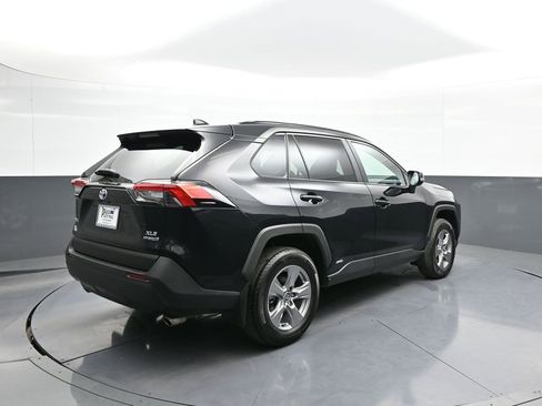 Certified 2024 Toyota RAV4 XLE image 6