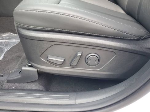 New 2026 Kia Sorento S w/ S Panoramic Sunroof Package FWD image 16