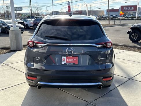 Used 2022 MAZDA CX-9 Carbon Edition image 4