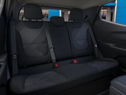 New 2027 Chevrolet Bolt LT w/ Comfort Package FWD image 21