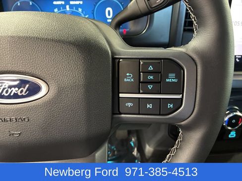 Used 2026 Ford F350 Lariat AWD/4WD image 21