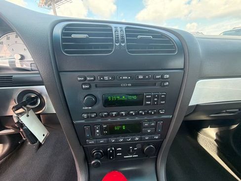 Used 2002 Ford Thunderbird RWD image 23