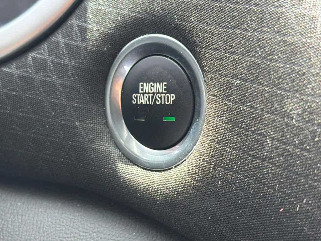 Used 2024 Chevrolet Malibu LT FWD image 30