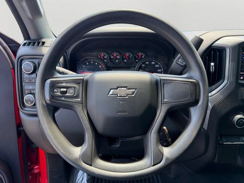 Used 2020 Chevrolet Silverado 1500 Custom Trail Boss w/ Custom Convenience Package AWD/4WD image 18