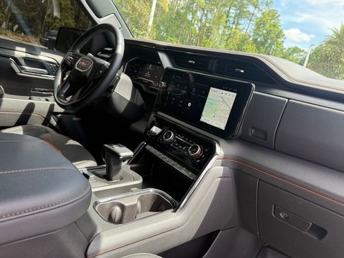 Used 2023 GMC Sierra 1500 AT4 w/ AT4 Premium Package image 3