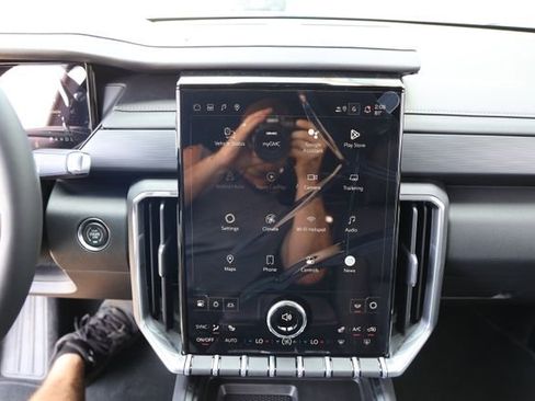 New 2026 GMC Acadia Elevation w/ Elevation Premium Package image 18