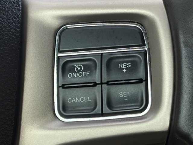 Used 2014 RAM 3500 Laramie Longhorn AWD/4WD image 18