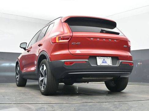 Used 2023 Volvo XC40 B5 Plus w/ Driver Assist Package AWD/4WD image 39