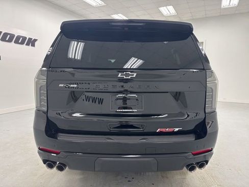 New 2026 Chevrolet Suburban RST w/ RST Capability Package AWD/4WD image 6