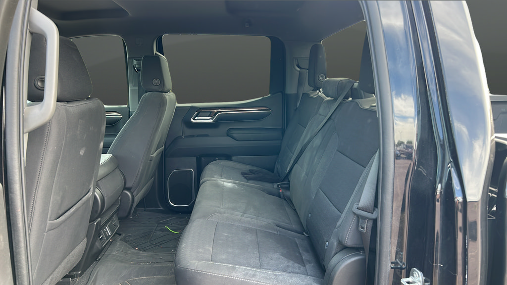 Used 2023 Chevrolet Silverado 1500 LT w/ Protection Package AWD/4WD image 17