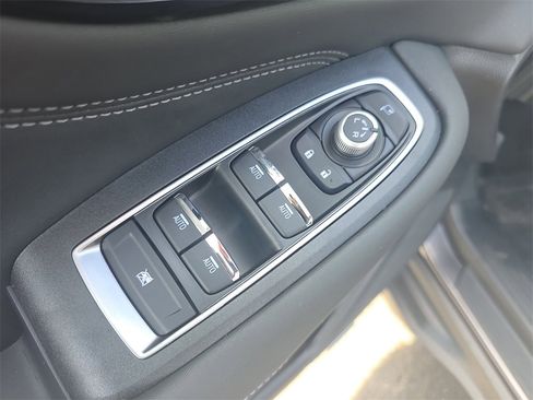 New 2025 Subaru Outback Touring XT image 18