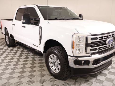 Used 2024 Ford F250 XLT w/ FX4 Off-Road Package AWD/4WD image 1