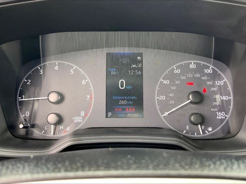 Used 2024 Toyota Corolla SE FWD image 25