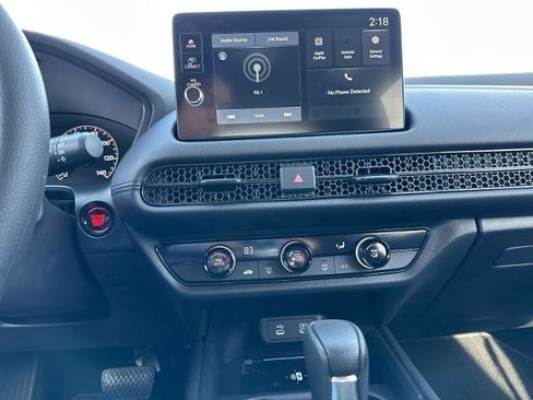 New 2026 Honda HR-V LX image 17