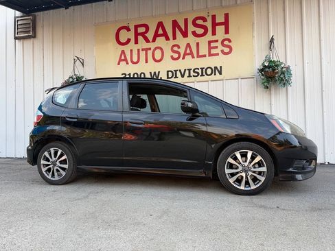 Used 2013 Honda Fit Sport image 2