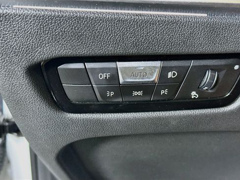 Used 2023 BMW 330i Sedan w/ Driving Assistance Package RWD image 17