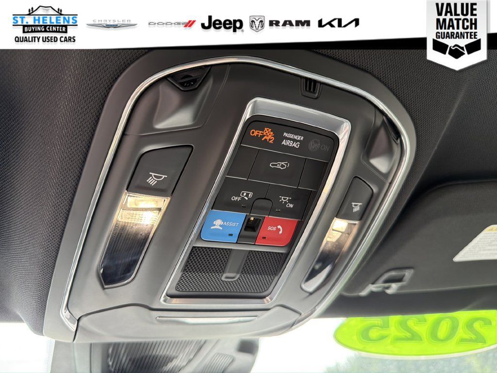Used 2026 Dodge Charger Scat Pack AWD/4WD image 23