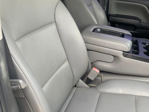 Used 2019 Chevrolet Silverado 2500 W/T w/ Snow Plow Prep Package image 15