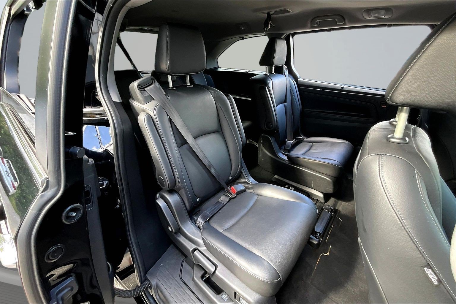 Used 2024 Honda Odyssey Touring image 21