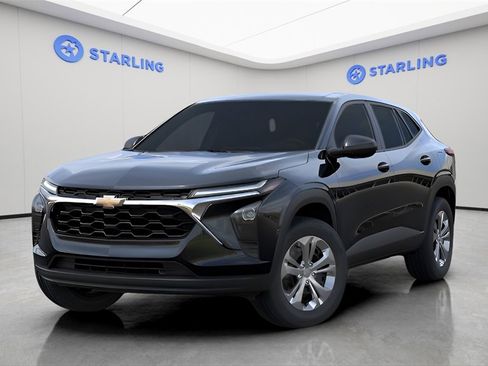 New 2026 Chevrolet Trax LS image 8