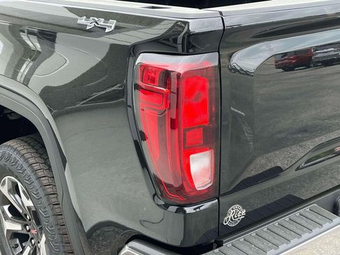 New 2026 GMC Sierra 1500 Pro w/ Pro Value Package image 10